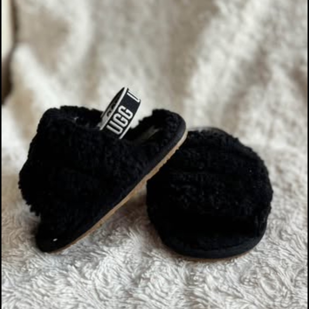 UGG Black Fuzzy Open-Toe Slippers